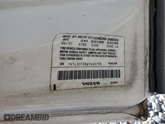 ✅ 1998 Volvo S70 • VIN: YV1LS5538W1465730 • Lot: 84165414. Wystawiony na Copart z przebiegiem 182 073 mil. Bezpłatny archiwum sprzedaży aukcyjnych z USA i szczegółowy raport historii pojazdu na DreamBid. Zdjęcie 14.