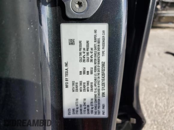 ✅ 2025 Tesla Model 3 Long Range • VIN: 5YJ3E1EA3SF023962 • Lot: 85928395. Listed on Copart with 19,655 mi. Free auction sales archive from the USA and detailed vehicle history report at DreamBid. Image 12.