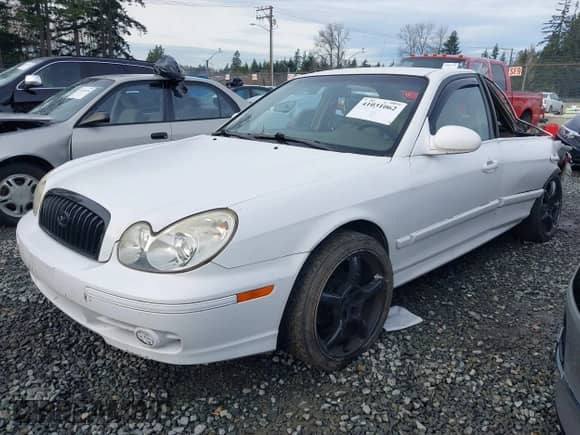 2004 Hyundai Sonata GLS with VIN KMHWF35H94A014600, listed as a IAAI auction lot 41031062 with 128,512 mi miles and . Bid and sale history available at DreamBid. Image 17.