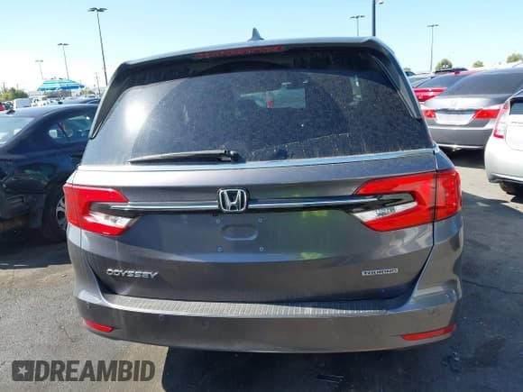 ✅ 2023 Honda Odyssey Touring • VIN: 5FNRL6H84PB018606 • Лот: 43496824. Опубликован ранее на IAAI с пробегом 35 645 миль. Бесплатный доступ к архиву аукционных продаж из США и подробный отчёт об истории автомобиля на DreamBid. Изображение 16.