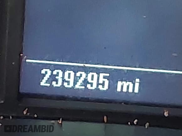 ✅ 2016 Chevrolet Silverado 2500HD Work Truck • VIN: 1GC1CUEG6GF135824 • Lot: 41037016. Listed on IAAI with 239,295 mi. Free auction sales archive from the USA and detailed vehicle history report at DreamBid. Image 14.