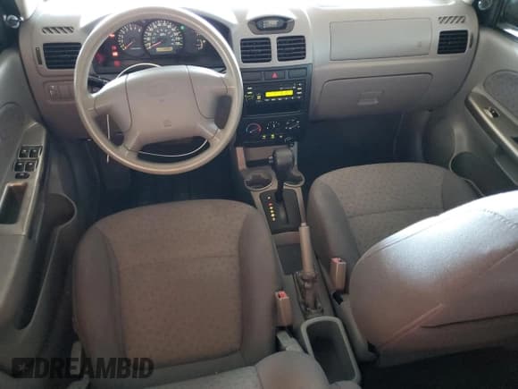 ✅ 2004 Kia Rio • VIN: KNADC125746326479 • Лот: 63055165. Опубликован ранее на Copart с пробегом 44 294 миль. Бесплатный доступ к архиву аукционных продаж из США и подробный отчёт об истории автомобиля на DreamBid. Изображение 8.