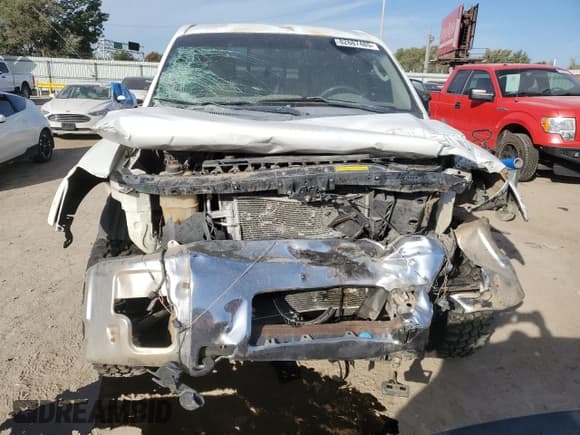 ✅ 2004 Nissan Titan SE • VIN: 1N6AA07B64N565786 • Lot: 82687485. Listed on Copart with 184,915 mi. Free auction sales archive from the USA and detailed vehicle history report at DreamBid. Image 5.