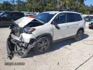 ✅ 2019 Honda Passport EX-L • VIN: 5FNYF7H50KB004838 • Lot: 92170845. Listed on Copart with 76,071 mi. Free auction sales archive from the USA and detailed vehicle history report at DreamBid. Image 1.