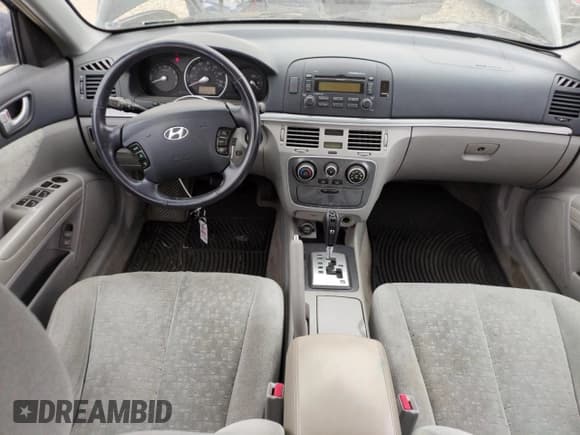 ✅ 2006 Hyundai Sonata GLS • VIN: KMHEU46C96A083249 • Лот: 42709045. Опубликован ранее на Copart с пробегом 238 182 миль. Бесплатный доступ к архиву аукционных продаж из США и подробный отчёт об истории автомобиля на DreamBid. Изображение 8.