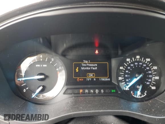 ✅ 2018 Ford Fusion SE • VIN: 3FA6P0T96JR108405 • Lot: 68177425. Listed on Copart with 178,636 mi. Free auction sales archive from the USA and detailed vehicle history report at DreamBid. Image 9.