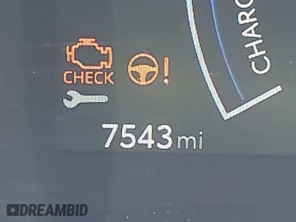 ✅ 2025 Toyota Camry LE • VIN: 4T1DAACK6SU009813 • Lot: 43606183. Wystawiony na IAAI z przebiegiem 7 543 mil. Bezpłatny archiwum sprzedaży aukcyjnych z USA i szczegółowy raport historii pojazdu na DreamBid. Zdjęcie 16.