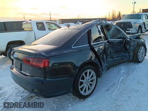 ✅ 2017 Audi A6 Premium Plus • VIN: WAUF2AFC7HN033746 • Lot: 81344545. Wystawiony na Copart z przebiegiem Nie podano. Bezpłatny archiwum sprzedaży aukcyjnych z USA i szczegółowy raport historii pojazdu na DreamBid. Zdjęcie 3.