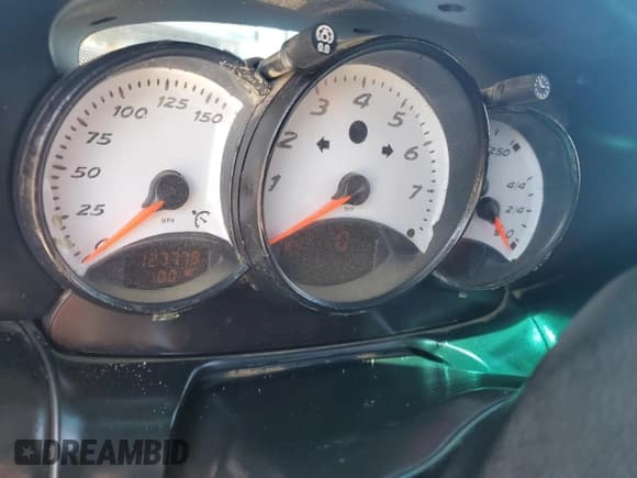 ✅ 2000 Porsche Boxster • VIN: WP0CA2984YU621793 • Lot: 86553355. Wystawiony na Copart z przebiegiem 127 778 mil. Bezpłatny archiwum sprzedaży aukcyjnych z USA i szczegółowy raport historii pojazdu na DreamBid. Zdjęcie 9.