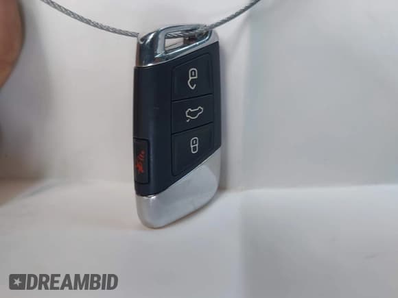 ✅ 2022 Volkswagen Atlas SE • VIN: 1V2LP2CA1NC502304 • Lot: 42828374. Listed on IAAI with 60,782 mi. Free auction sales archive from the USA and detailed vehicle history report at DreamBid. Image 11.