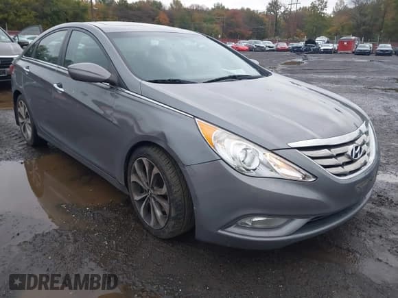 ✅ 2013 Hyundai Sonata SE • VIN: 5NPEC4AB4DH790206 • Лот: 43434230. Опубликован ранее на IAAI с пробегом 79 463 миль. Бесплатный доступ к архиву аукционных продаж из США и подробный отчёт об истории автомобиля на DreamBid. Изображение 6.