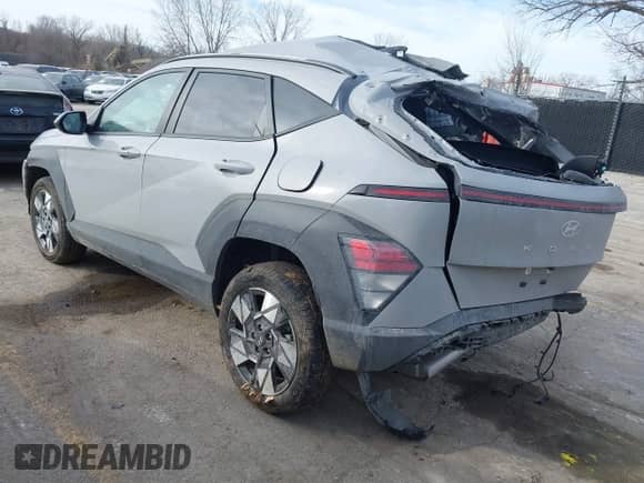2025 Hyundai Kona SEL with VIN KM8HBCAB6SU202525, listed as a IAAI auction lot 41697254 with 10,279 mi miles and . Bid and sale history available at DreamBid. Image 3.