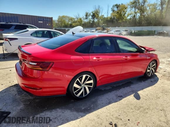 ✅ 2019 Volkswagen Jetta S • VIN: 3VW5T7BU5KM143674 • Lot: 80318995. Listed on Copart with 170,971 mi. Free auction sales archive from the USA and detailed vehicle history report at DreamBid. Image 3.