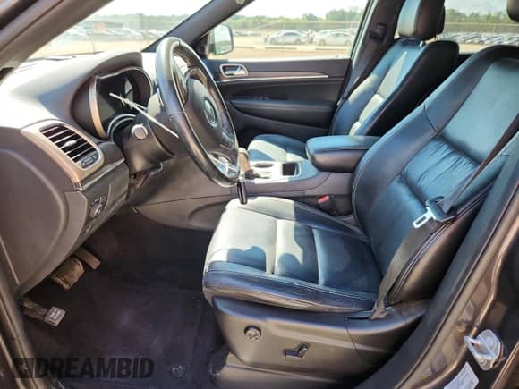 2016 Jeep Grand Cherokee Limited с VIN 1C4RJEBG4GC448679, выставлен на аукционе Copart как лот 84613055 с пробегом 82 940 миль миль и Списание • Salvage title. История ставок и продаж доступна на DreamBid. Изображение 7.