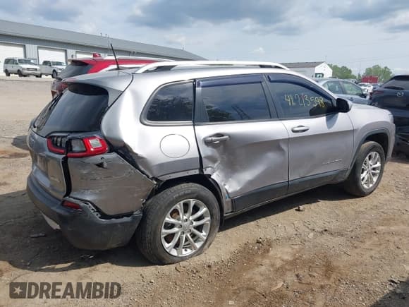 ✅ 2020 Jeep Cherokee Latitude • VIN: 1C4PJMCB8LD520203 • Lot: 42213598. Wystawiony na IAAI z przebiegiem 97 842 mil. Bezpłatny archiwum sprzedaży aukcyjnych z USA i szczegółowy raport historii pojazdu na DreamBid. Zdjęcie 6.