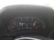 ✅ 2015 Chevrolet Suburban LT • VIN: 1GNSKJKC3FR599732 • Lot: 70787324. Wystawiony na Copart z przebiegiem 161 198 mil. Bezpłatny archiwum sprzedaży aukcyjnych z USA i szczegółowy raport historii pojazdu na DreamBid. Zdjęcie 9.