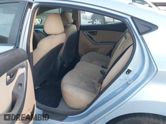 ✅ 2011 Hyundai Elantra GLS • VIN: KMHDH4AE9BU129356 • Lot: 42813095. Listed on IAAI with 175,036 mi. Free auction sales archive from the USA and detailed vehicle history report at DreamBid. Image 8.