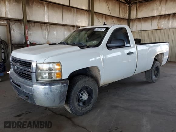 ✅ 2007 Chevrolet Silverado 2500HD 1LT • VIN: 1GCHC24K57E552673 • Лот: 61085665. Опубликован ранее на Copart с пробегом 294 280 миль. Бесплатный доступ к архиву аукционных продаж из США и подробный отчёт об истории автомобиля на DreamBid. Изображение 1.
