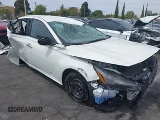 ✅ 2025 Nissan Altima S • VIN: 1N4BL4BV6SN356027 • Lot: 43100686. Listed on IAAI with Not provided. Free auction sales archive from the USA and detailed vehicle history report at DreamBid. Image 1.