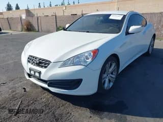 ✅ 2010 Hyundai Genesis Coupe Premium • VIN: KMHHT6KD0AU024821 • Lot: 41593417. Wystawiony na IAAI z przebiegiem 82 143 mil. Bezpłatny archiwum sprzedaży aukcyjnych z USA i szczegółowy raport historii pojazdu na DreamBid. Zdjęcie 2.