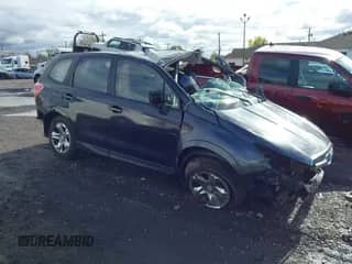 2014 Subaru Forester 2.5i z VIN JF2SJAACXEH413526, wystawiony jako IAAI lot #43518240 z przebiegiem 173 866 mil mil oraz . Historia ofert i sprzedaży dostępna na DreamBid. Obrazek 1.