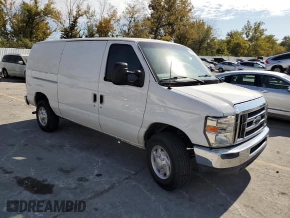 ✅ 2014 Ford Econoline Cargo Commercial • VIN: 1FTNE2EWXEDA36357 • Lot: 82403405. Listed on Copart with 242,626 mi. Free auction sales archive from the USA and detailed vehicle history report at DreamBid. Image 4.