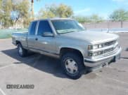 ✅ 1998 Chevrolet Silverado 1500 • VIN: 1GCEK19R7WR154118 • Lot: 43812268. Listed on IAAI with 162,979 mi. Free auction sales archive from the USA and detailed vehicle history report at DreamBid. Image 1.