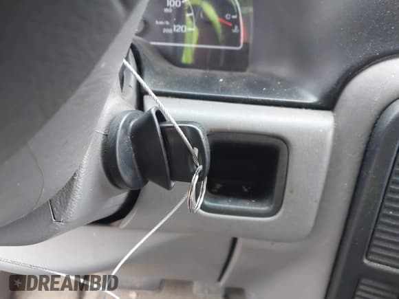 ✅ 2000 Ford Windstar SE • VIN: 2FMZA5242YBA26977 • Lot: 41499880. Listed on IAAI with Not provided. Free auction sales archive from the USA and detailed vehicle history report at DreamBid. Image 11.