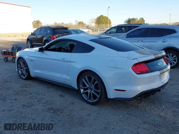 ✅ 2021 Ford Mustang GT • VIN: 1FA6P8CF6M5152528 • Lot: 41040268. Listed on IAAI with 49,739 mi. Free auction sales archive from the USA and detailed vehicle history report at DreamBid. Image 3.