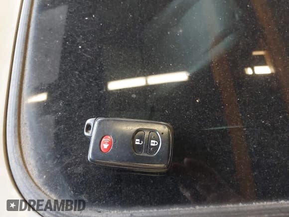 ✅ 2010 Toyota RAV4 Limited • VIN: 2T3DF4DV6AW070189 • Lot: 40824725. Listed on IAAI with 92,294 mi. Free auction sales archive from the USA and detailed vehicle history report at DreamBid. Image 11.