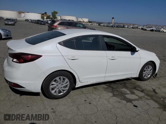 ✅ 2019 Hyundai Elantra SE • VIN: 5NPD74LFXKH449342 • Lot: 64801455. Listed on Copart with 67,164 mi. Free auction sales archive from the USA and detailed vehicle history report at DreamBid. Image 3.