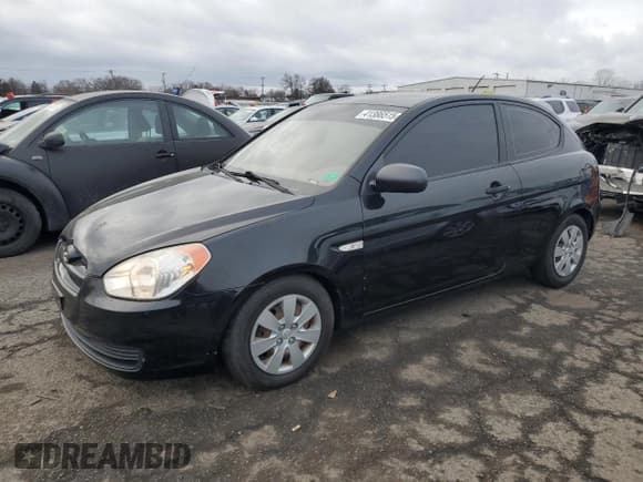 ✅ 2011 Hyundai Accent GS • VIN: KMHCM3AC3BU195899 • Лот: 41386515. Опубликован ранее на Copart с пробегом 96 661 миль. Бесплатный доступ к архиву аукционных продаж из США и подробный отчёт об истории автомобиля на DreamBid. Изображение 1.