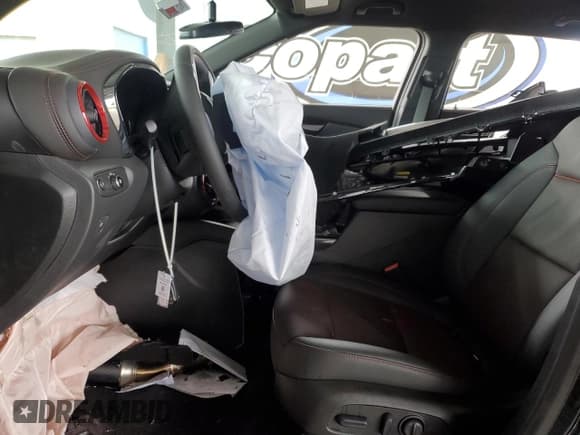 ✅ 2025 Chevrolet Blazer RS • VIN: 3GNKBKRS5SS212883 • Lot: 60678885. Listed on Copart with 164 mi. Free auction sales archive from the USA and detailed vehicle history report at DreamBid. Image 7.