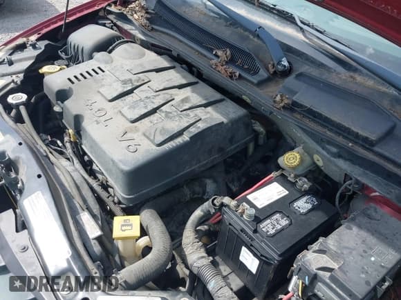 ✅ 2010 Chrysler Town & Country Limited • VIN: 2A4RR7DX2AR358067 • Lot: 42065257. Wystawiony na IAAI z przebiegiem 188 290 mil. Bezpłatny archiwum sprzedaży aukcyjnych z USA i szczegółowy raport historii pojazdu na DreamBid. Zdjęcie 10.