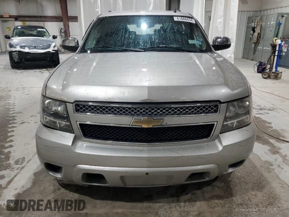 ✅ 2009 Chevrolet Suburban LS • VIN: 1GNFC16089R249869 • Лот: 81688434. Опубликован ранее на Copart с пробегом 174 768 миль. Бесплатный доступ к архиву аукционных продаж из США и подробный отчёт об истории автомобиля на DreamBid. Изображение 5.