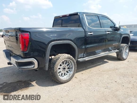 ✅ 2019 GMC Sierra 1500 SLT • VIN: 3GTP8DEDXKG225633 • Lot: 43225612. Listed on IAAI with 116,090 mi. Free auction sales archive from the USA and detailed vehicle history report at DreamBid. Image 4.