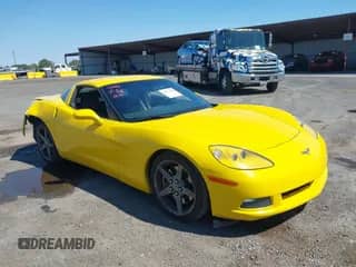 2007 Chevrolet Corvette with VIN 1G1YY26U275133124, listed as a IAAI auction lot 42771967 with 128,453 mi miles and . Bid and sale history available at DreamBid. Image 1.