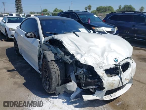 ✅ 2011 BMW M3 • VIN: WBSKG9C52BE645537 • Lot: 42371742. Listed on IAAI with 100,731 mi. Free auction sales archive from the USA and detailed vehicle history report at DreamBid. Image 1.