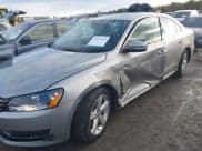 ✅ 2013 Volkswagen Passat SE • VIN: 1VWBP7A33DC130314 • Lot: 43489703. Wystawiony na IAAI z przebiegiem 113 324 mil. Bezpłatny archiwum sprzedaży aukcyjnych z USA i szczegółowy raport historii pojazdu na DreamBid. Zdjęcie 6.