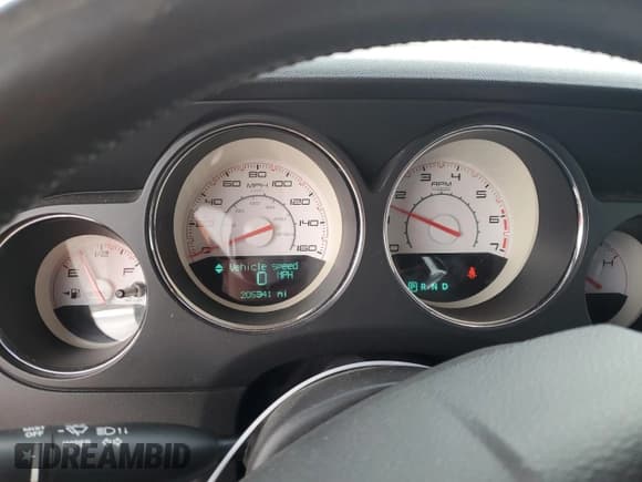 ✅ 2014 Dodge Challenger R/T 100th Anniversary Appearance • VIN: 2C3CDYBT8EH101351 • Lot: 81532144. Wystawiony na Copart z przebiegiem 205 341 mil. Bezpłatny archiwum sprzedaży aukcyjnych z USA i szczegółowy raport historii pojazdu na DreamBid. Zdjęcie 9.