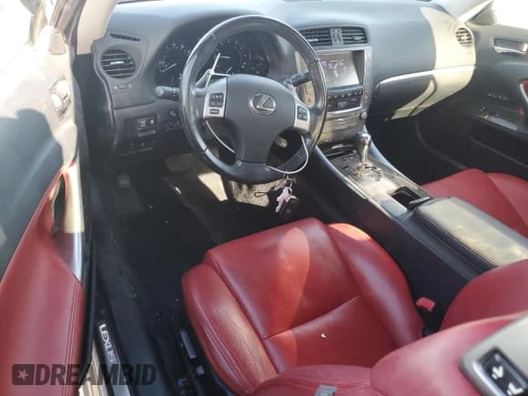 ✅ 2014 Lexus IS 250 C • VIN: JTHFF2C24E2531732 • Lot: 76927834. Listed on Copart with 90,991 mi. Free auction sales archive from the USA and detailed vehicle history report at DreamBid. Image 8.