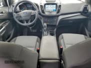 ✅ 2019 Ford Escape SE • VIN: 1FMCU9GD1KUB51645 • Лот: 95333675. Опубликован ранее на Copart с пробегом 85 719 миль. Бесплатный доступ к архиву аукционных продаж из США и подробный отчёт об истории автомобиля на DreamBid. Изображение 8.