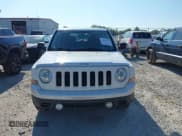 ✅ 2017 Jeep Patriot Sport • VIN: 1C4NJPBA5HD211457 • Lot: 42986741. Wystawiony na IAAI z przebiegiem 179 319 mil. Bezpłatny archiwum sprzedaży aukcyjnych z USA i szczegółowy raport historii pojazdu na DreamBid. Zdjęcie 12.