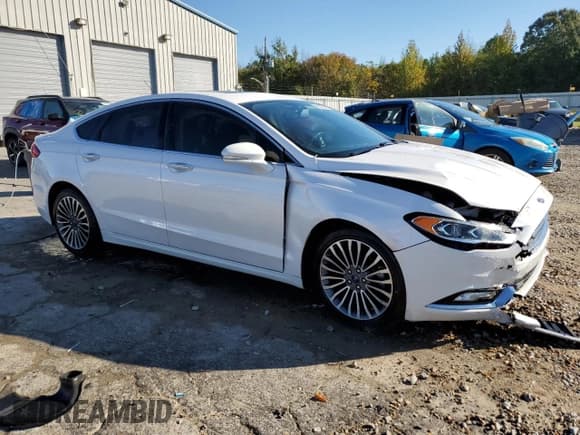 ✅ 2017 Ford Fusion SE • VIN: 3FA6P0HD9HR334543 • Lot: 90832005. Listed on Copart with 72,130 mi. Free auction sales archive from the USA and detailed vehicle history report at DreamBid. Image 4.