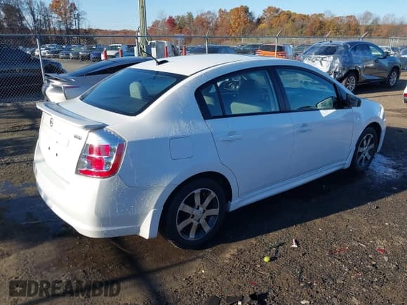 ✅ 2012 Nissan Sentra SR • VIN: 3N1AB6APXCL724897 • Lot: 43681637. Listed on IAAI with 83,937 mi. Free auction sales archive from the USA and detailed vehicle history report at DreamBid. Image 4.
