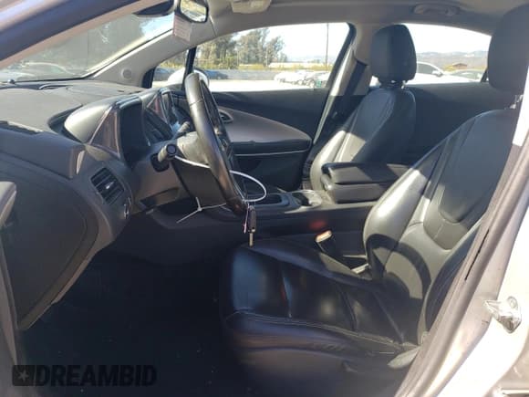 ✅ 2013 Chevrolet Volt • VIN: 1G1RH6E41DU113333 • Lot: 77498614. Wystawiony na Copart z przebiegiem 123 065 mil. Bezpłatny archiwum sprzedaży aukcyjnych z USA i szczegółowy raport historii pojazdu na DreamBid. Zdjęcie 7.