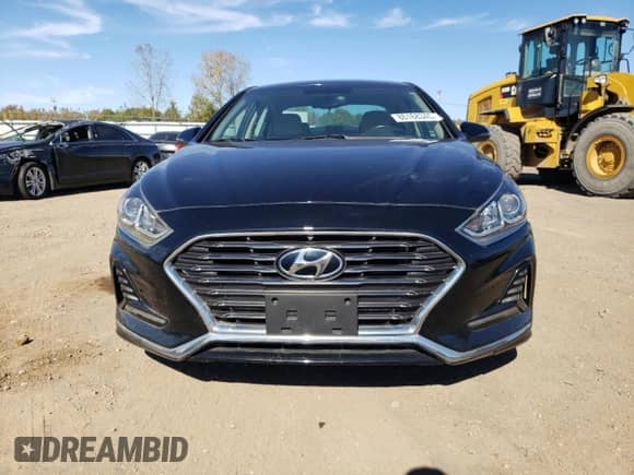 2018 Hyundai Sonata SEL z VIN 5NPE34AF6JH642850, wystawiony jako Copart lot #86168345 z przebiegiem 128 489 mil mil oraz Czysty tytuł • Clean title. Historia ofert i sprzedaży dostępna na DreamBid. Obrazek 5.