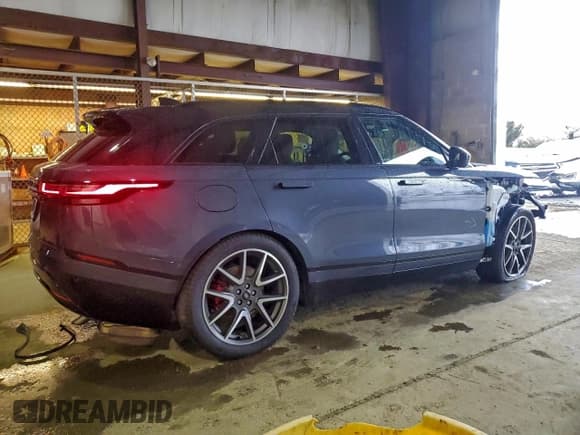 ✅ 2025 Land Rover Range Rover Velar Dynamic SE • VIN: SALYL2EX6SA801890 • Лот: 93986925. Опубликован ранее на Copart с пробегом 11 772 миль. Бесплатный доступ к архиву аукционных продаж из США и подробный отчёт об истории автомобиля на DreamBid. Изображение 3.