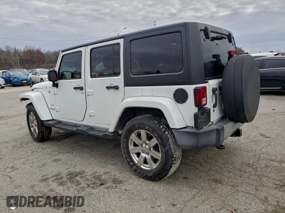 ✅ 2016 Jeep Wrangler Unlimited Sahara • VIN: 1C4BJWEG1GL325702 • Lot: 94321655. Listed on Copart with 46,202 mi. Free auction sales archive from the USA and detailed vehicle history report at DreamBid. Image 2.