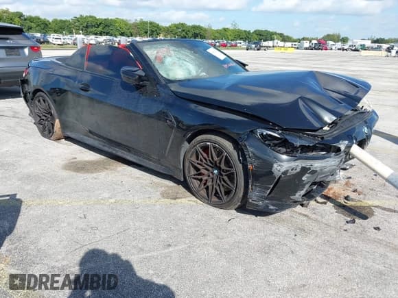 ✅ 2022 BMW M4 Competition xDrive • VIN: WBS33BA04NCJ30425 • Lot: 43452029. Listed on IAAI with 13,383 mi. Free auction sales archive from the USA and detailed vehicle history report at DreamBid. Image 1.